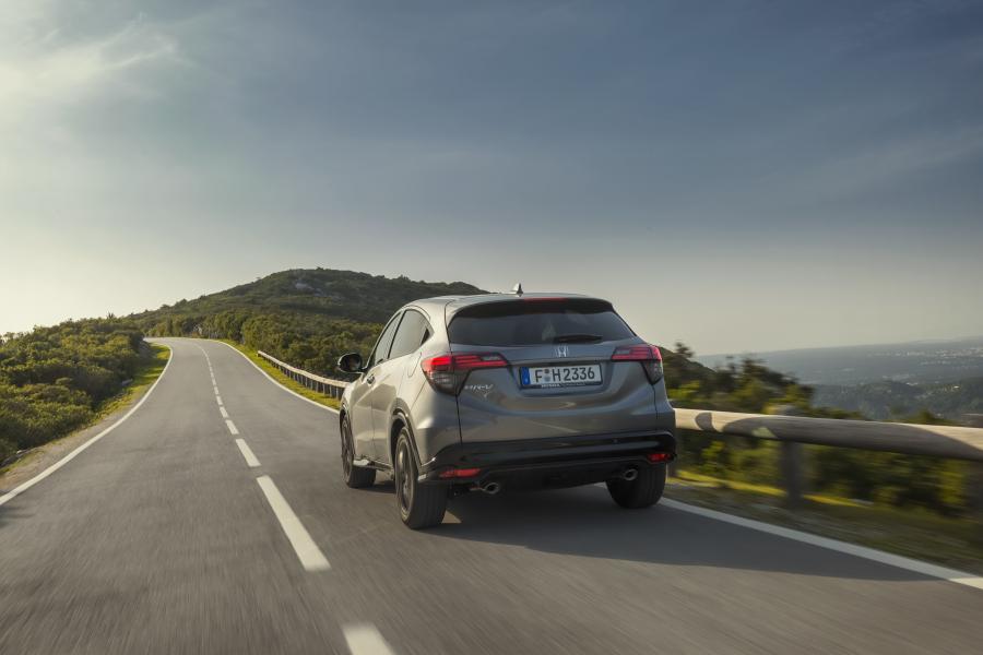  Honda HR-V Sport 2018 года  (EU) (фото 35 из 40)